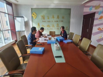 濱城區(qū)工信局聘請(qǐng)專(zhuān)家對(duì)隆鑫天潤(rùn)、隆鑫菲特進(jìn)行安全檢查